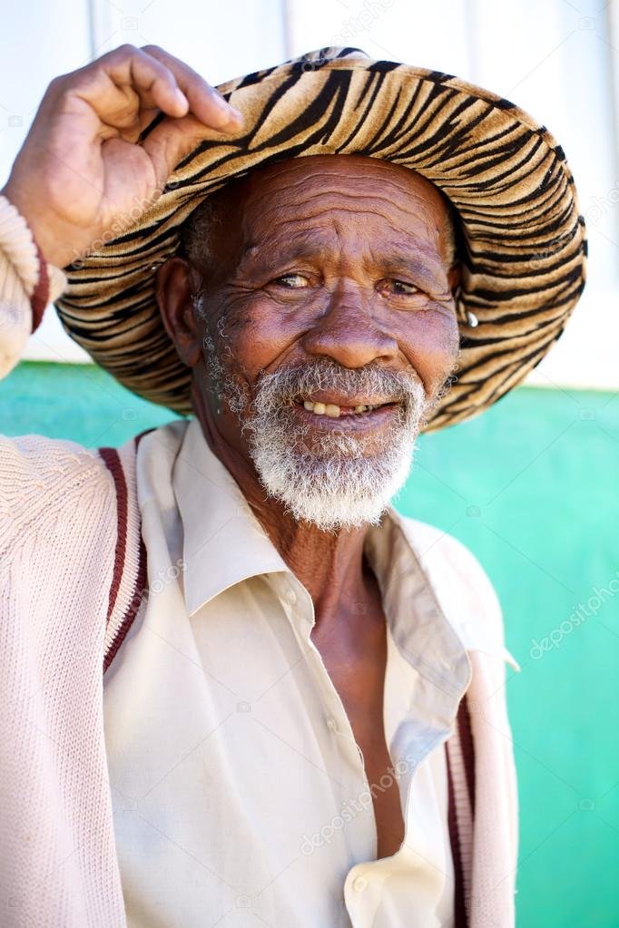 depositphotos_25914227-stock-photo-old-african-male.jpg