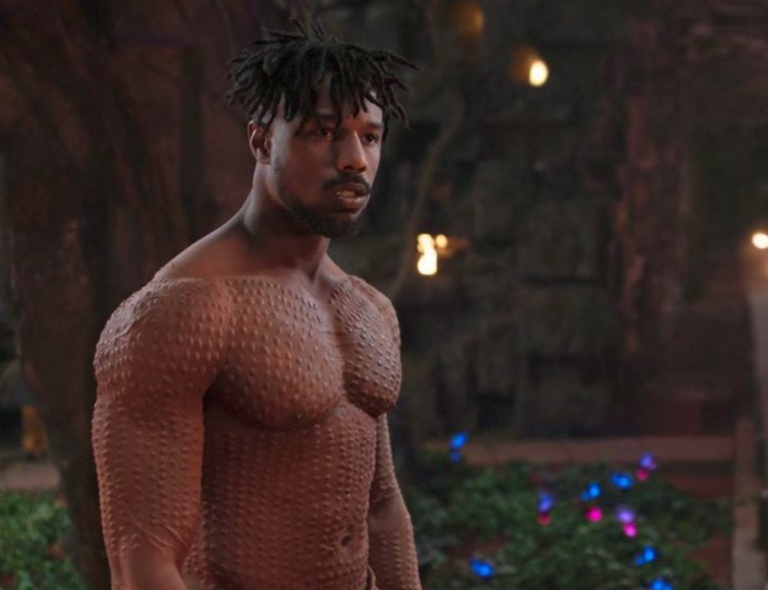 michael-b-jordan-pays-fan-retainer-broke-shirtless-black-panther.png