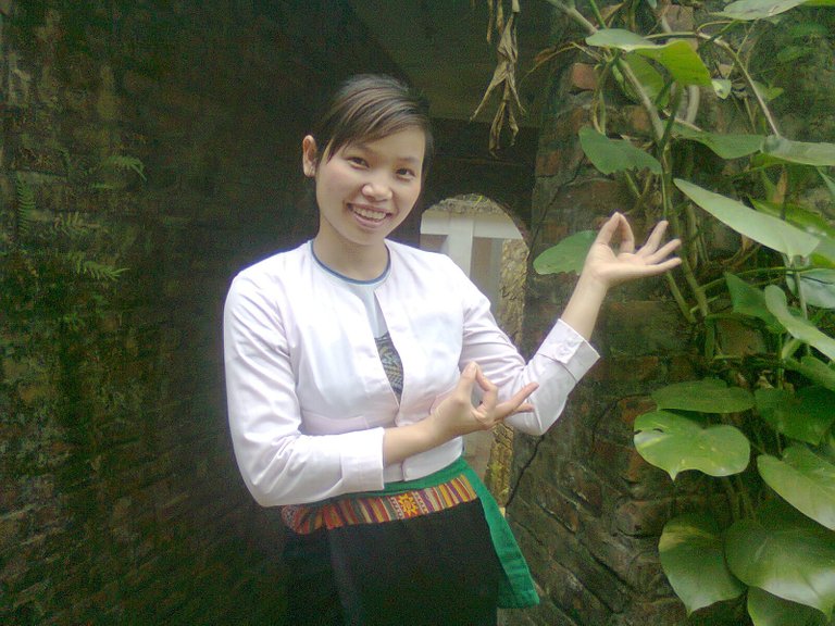 Le Bui - Muong Village - 2013-03-30 - FAV 525310_189621424521110_445689261_n.jpg