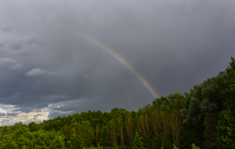 RainbowOverPaderborn2@0.33x.png