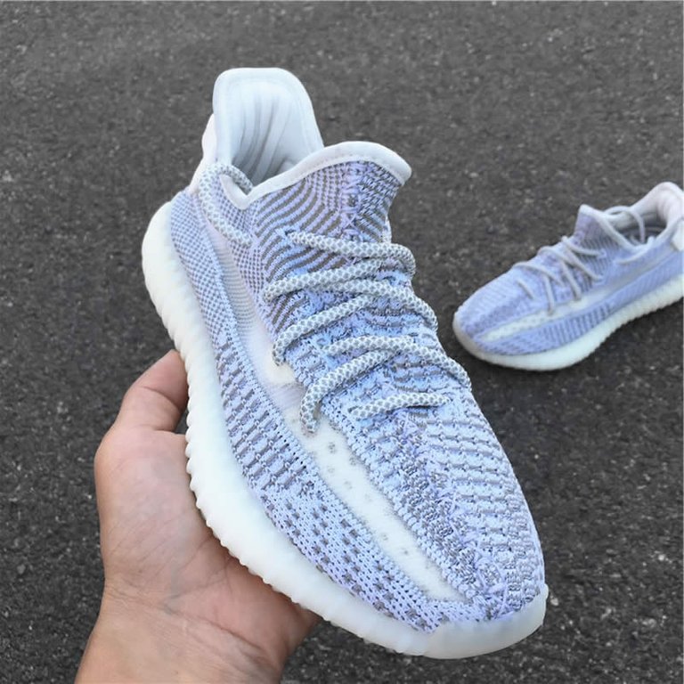 adidas-yeezy-boost-350-v2-static-release-date-ef2905-new-yeezys-detail-images-(2).jpg