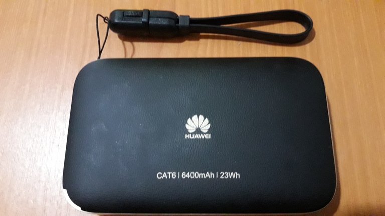 Unboxing the Huawei Mobile WiFi Pro2!