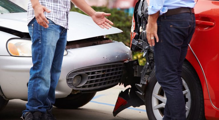 Auto-Accident-Attorney-When-and-How-to-Use-One-862x473.jpg