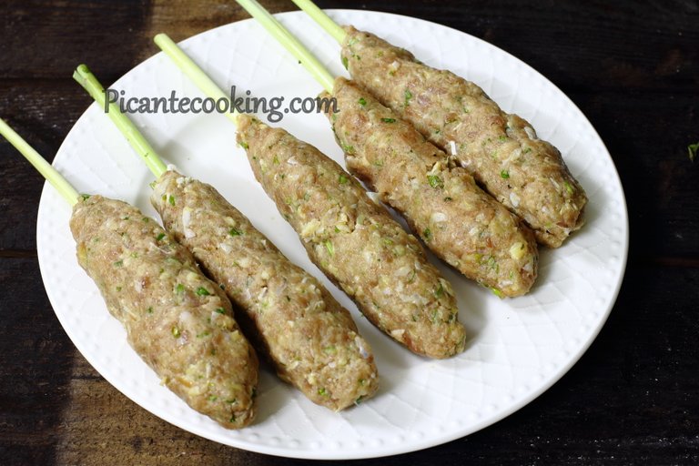 Thai chicken skewers2.JPG