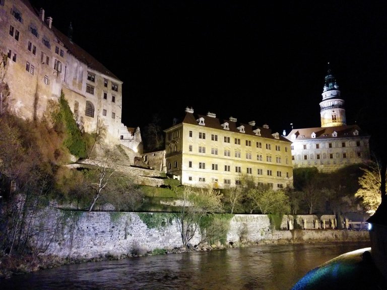 prague - cesky krumlov by night.jpg