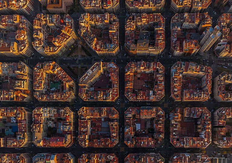 Barcelona-spain-top-view-2.jpg