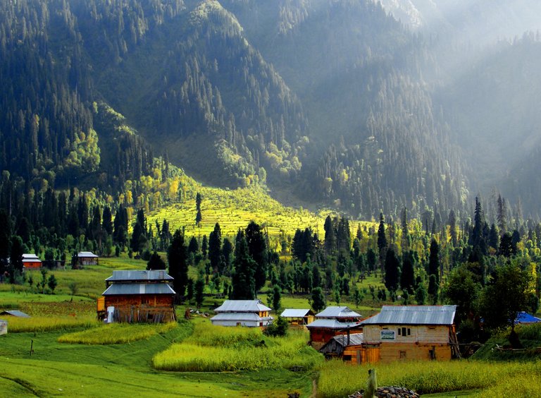 neelam-valley-azad-kashmir-pakistan-05.jpg