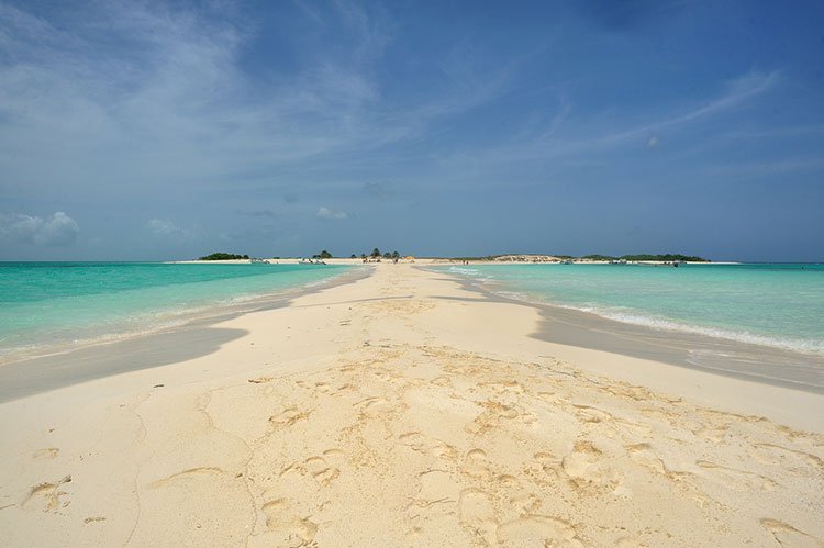 Islas-de-Venezuela-Los-Roques.jpg