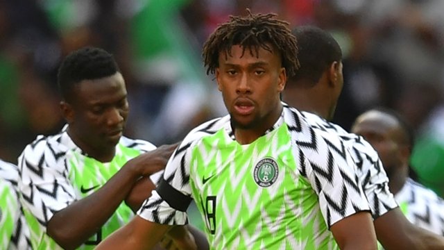 alex-iwobi-england-nigeria_1rmy7arx2ufy91oy1rhpoc5omz.jpg