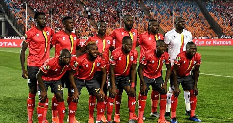 Uganda-Cranes-XI-960x509.jpg