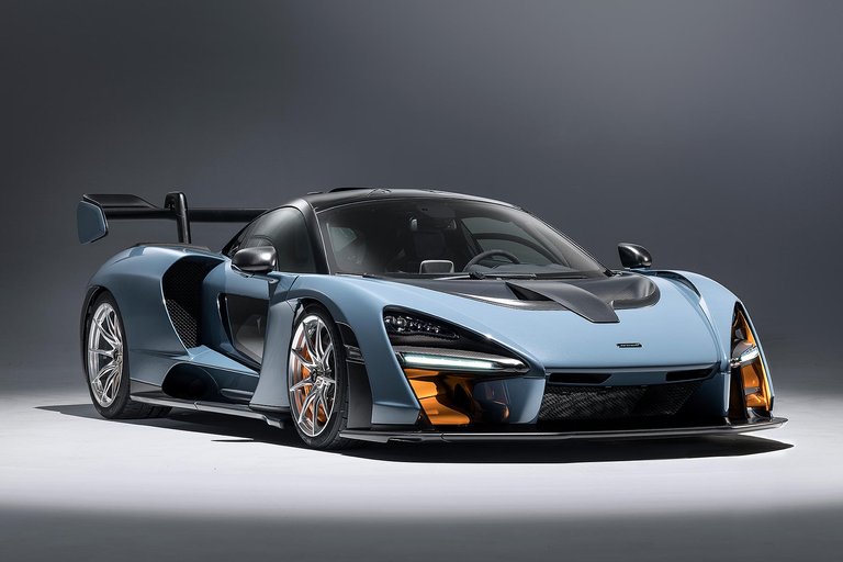 McLaren_Senna_01.jpg