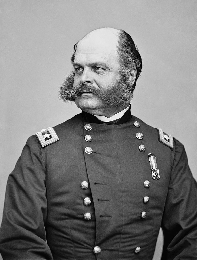 800px-Ambrose_Burnside2.jpg