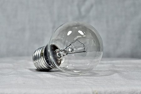 light-bulb-2132354 copy.jpg