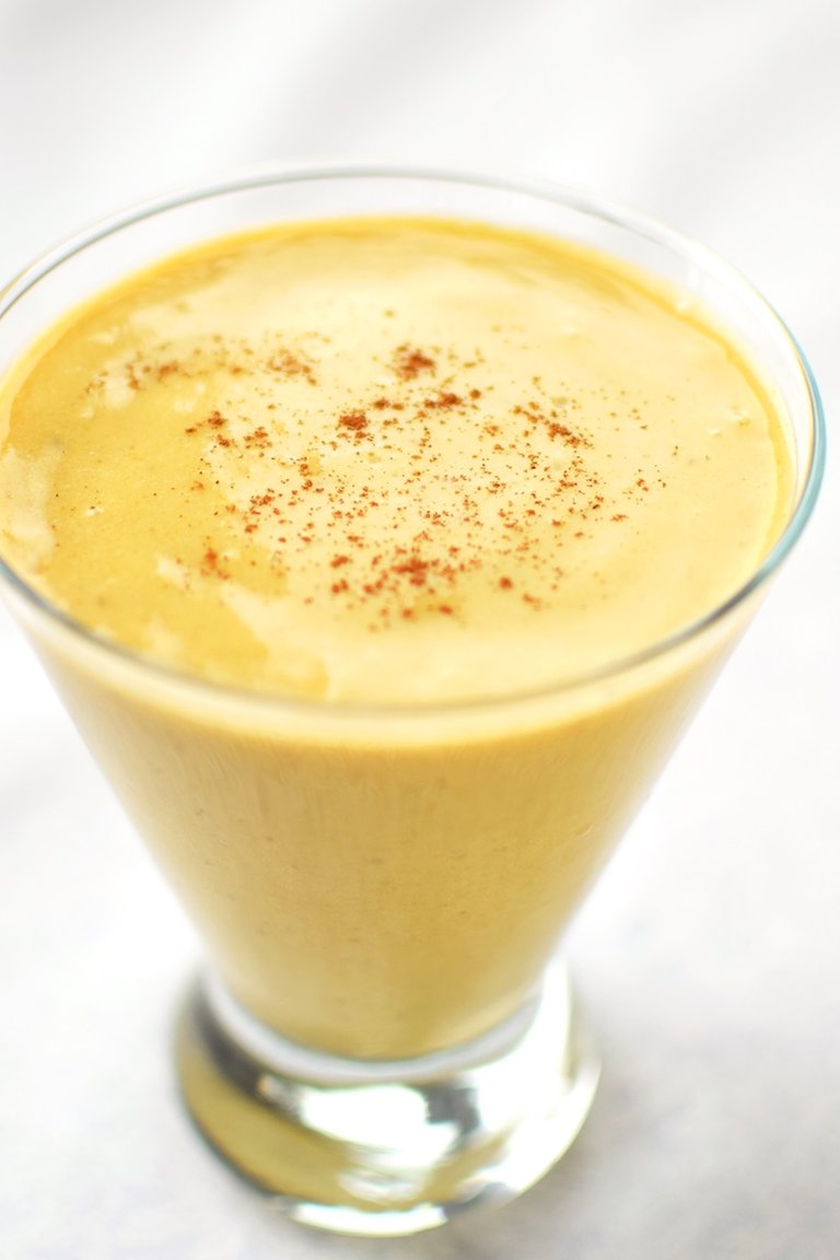 everyday-turmeric-smoothie-on-white-3.jpg