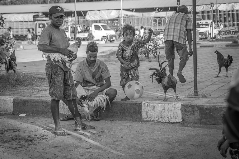 marcado taibessi menina bola bw 1-3.jpg