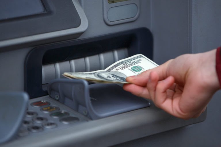 atm-withdrawal-tether-usdt-768x512.jpg