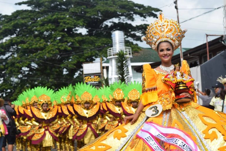 Sanggutan Festival Queen.jpg