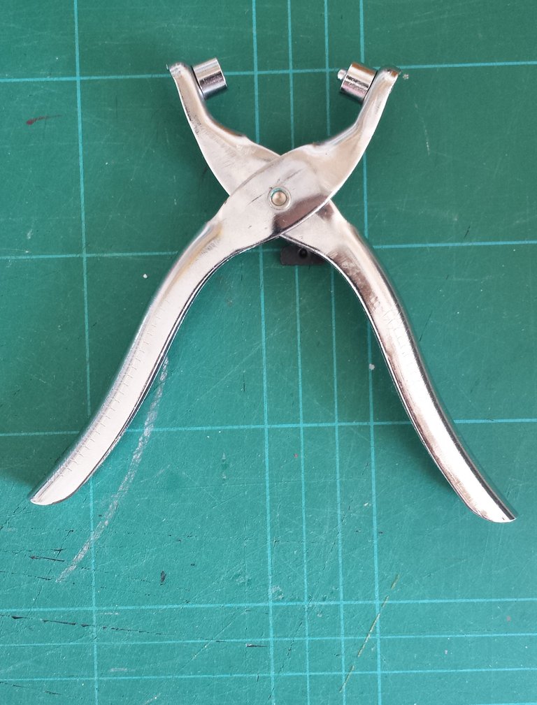 popper pliers 2.jpg