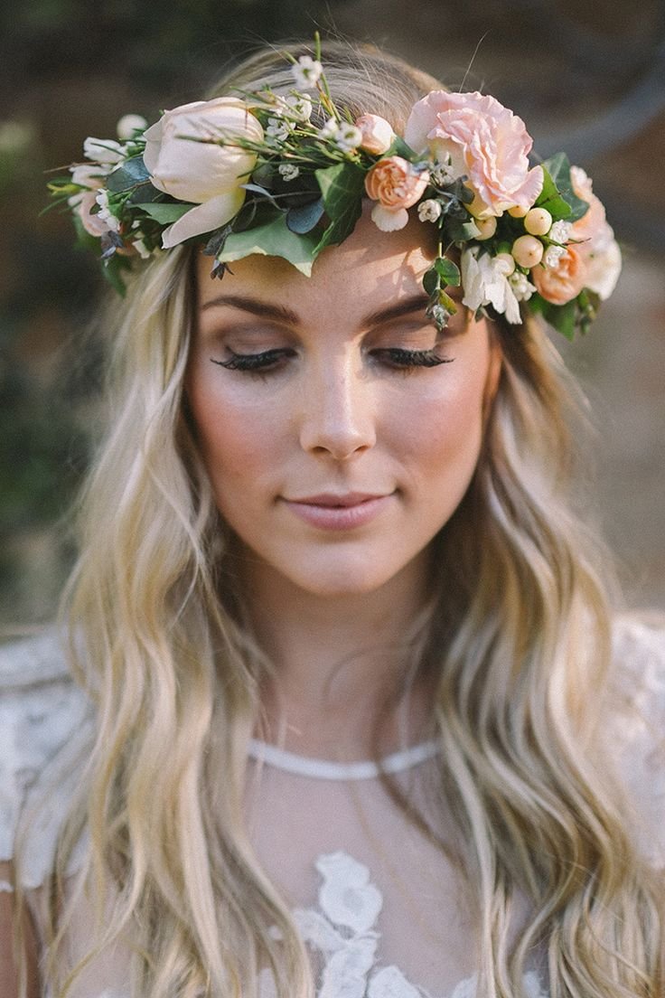 b5a2ac8afd85e312be5ba044ef09f247--wedding-hairstyle-with-flower-crown-flower-crown-hairstyles.jpg