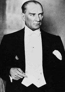 220px-Ataturk1930s.jpg