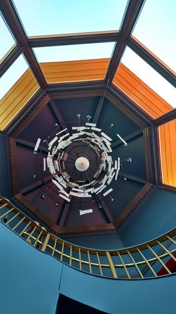 Lamp light lounge disneyland pixar pier stairs.jpg