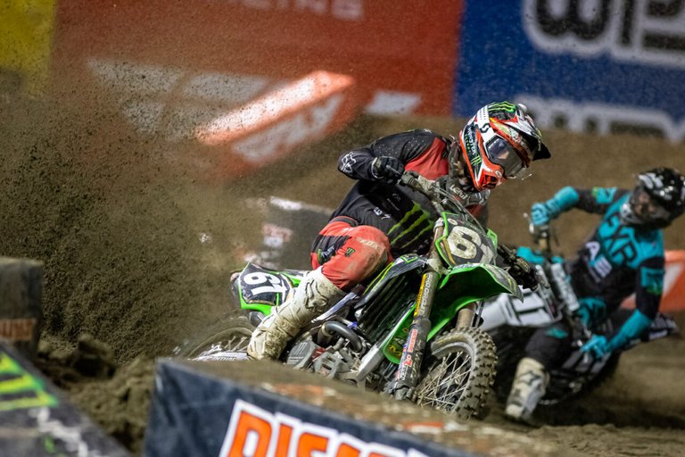 2019-oakland-supercross-race-gallery-036-1280x853.jpg