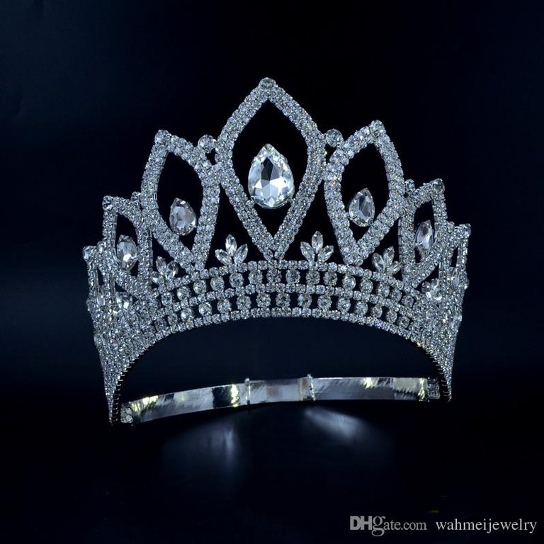 rhinestone-crowns-tiaras-lager-adjustable.jpg