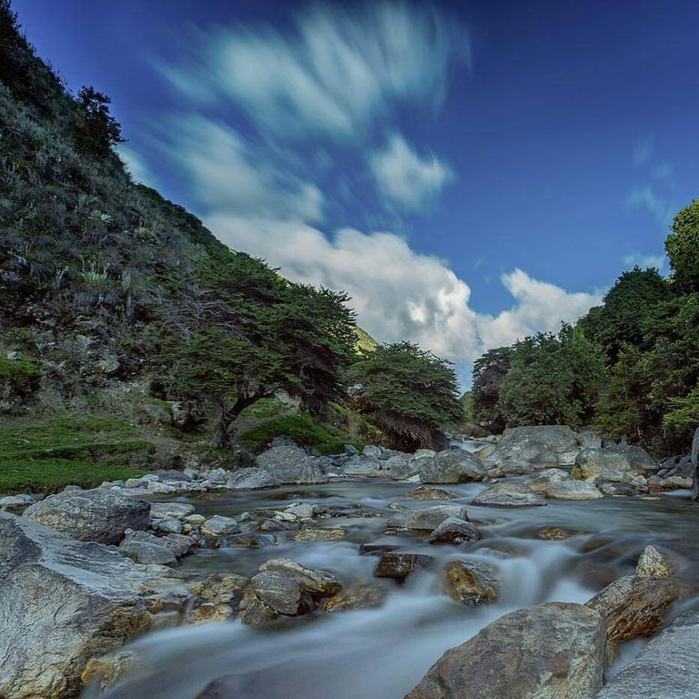 Atardecer en Río Micarache. Parque Nacional Sierra Nevada.jpg