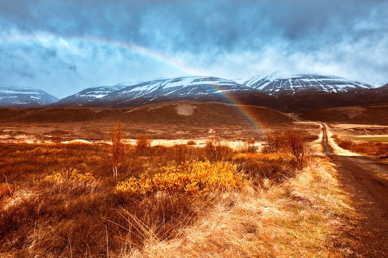 iceland_mountain_rainbow___revisited_by_somadjinn-dcgfxlw.jpg