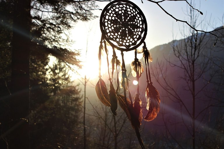 dream-catcher-3299832_960_720.jpg