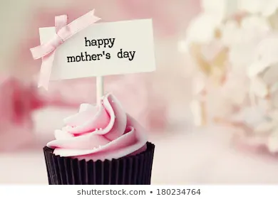 mothers-day-cupcake-260nw-180234764.jpg