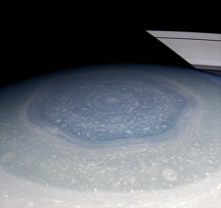 Saturn Hexagon 2 05202017.jpg