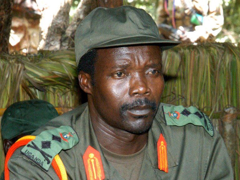 JosephKony_alt1-a163dbc97362ceeea4abe92610179d8e76dd52f4-s800-c85.jpg