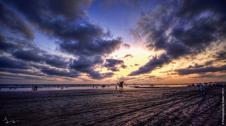 Karachi-Beaches.jpg