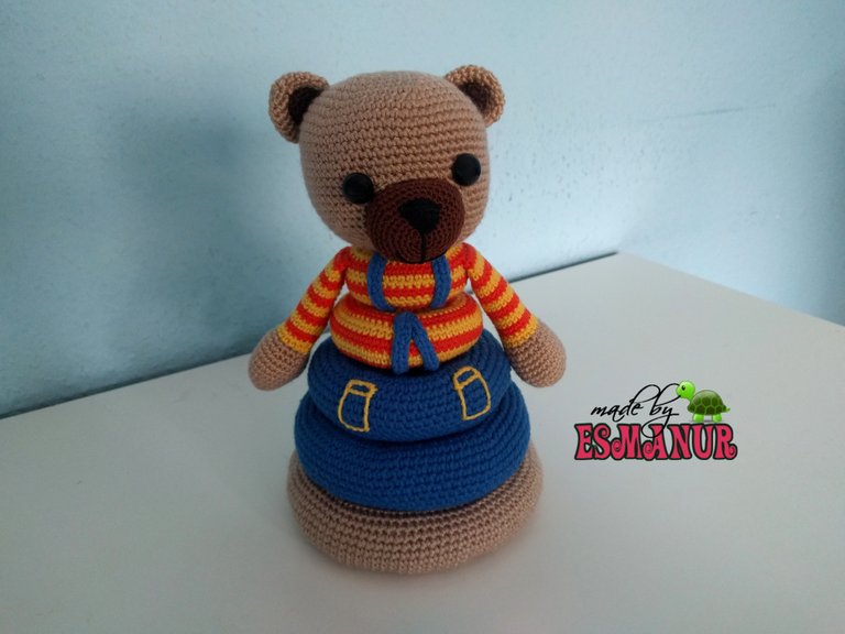 educational stacking toy teddy bear amigurumi pyramid