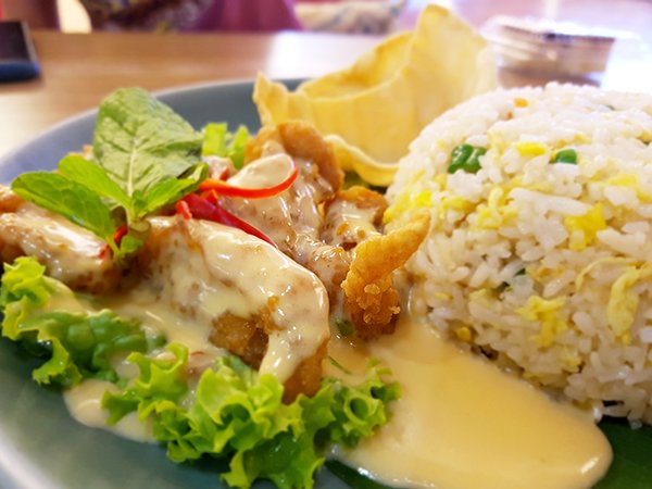 Yong Chow Fried Rice wt Butter Cream Chicken02.jpg