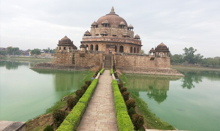 sher-shah-suri-tomb-sasaram.jpg