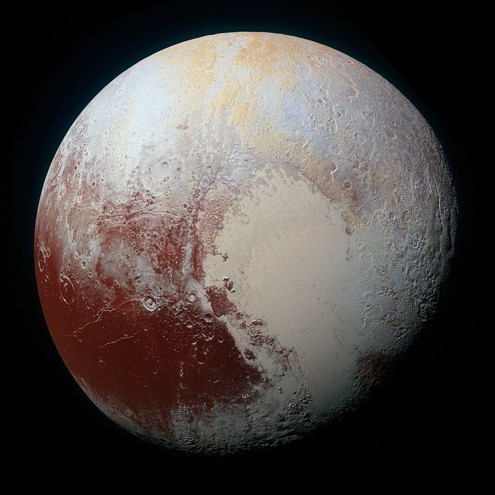 pluto-1315109_960_720.jpg