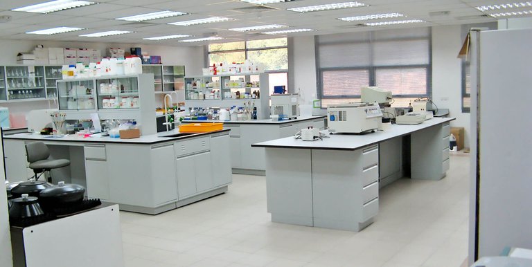 genese-armado-laboratorio-biologia-molecular-asesoramiento-molecular-3.jpg