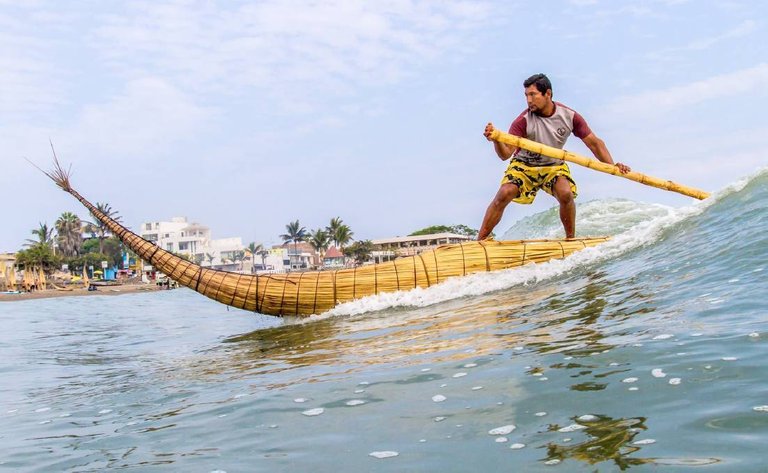 caballitos-de-totora2.jpg