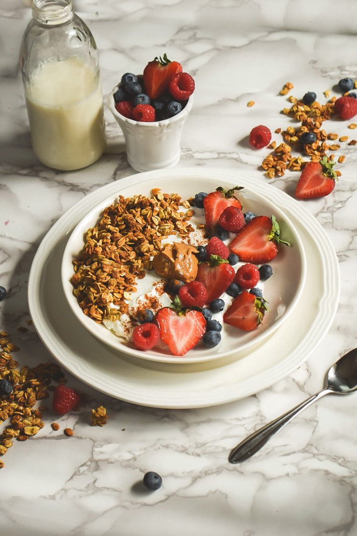 Basic Vanilla & Cinnamon Granola Clusters (Vegan+GF)-4.jpg