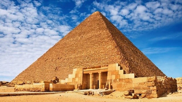 giza-pyramid-complex-in-cairo-5.jpg