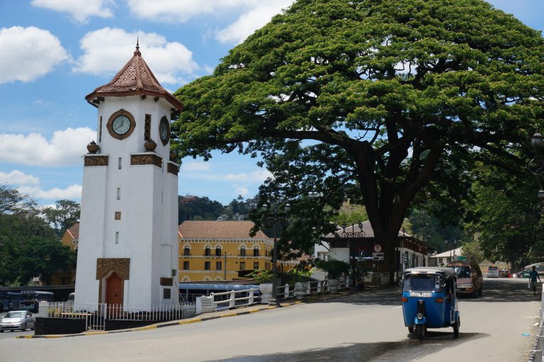 9114123-kandy-clock-tower-0.jpg