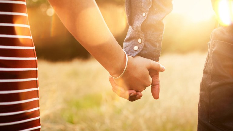 Boy-and-girl-hands-together-love-wallpaper.jpg