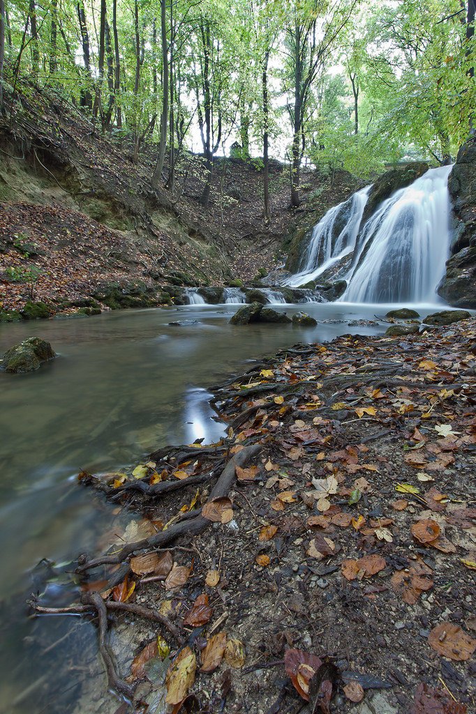 10254392944-waterfall-near-grosbartloff-eichsfeld (FILEminimizer).jpg