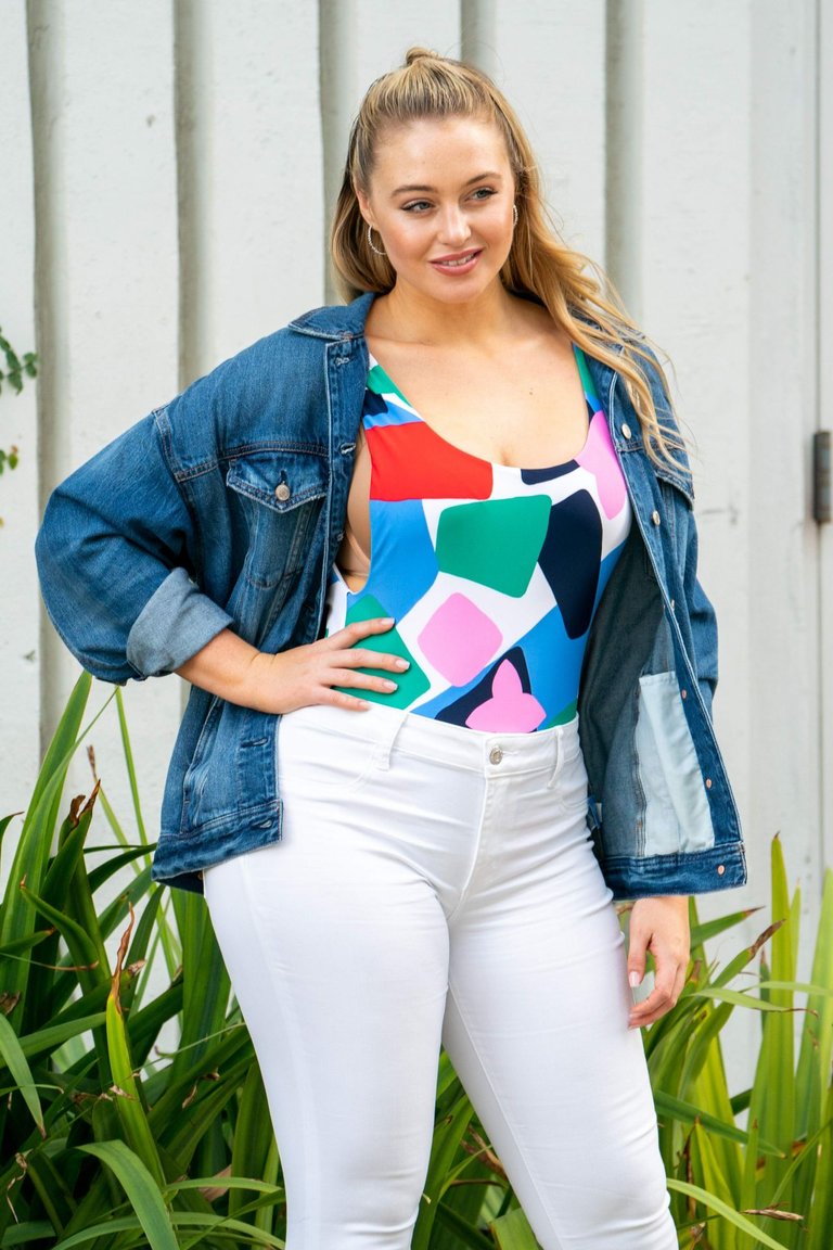 iskra-lawrence-photoshoot-in-miami-12-08-2018-9.jpg