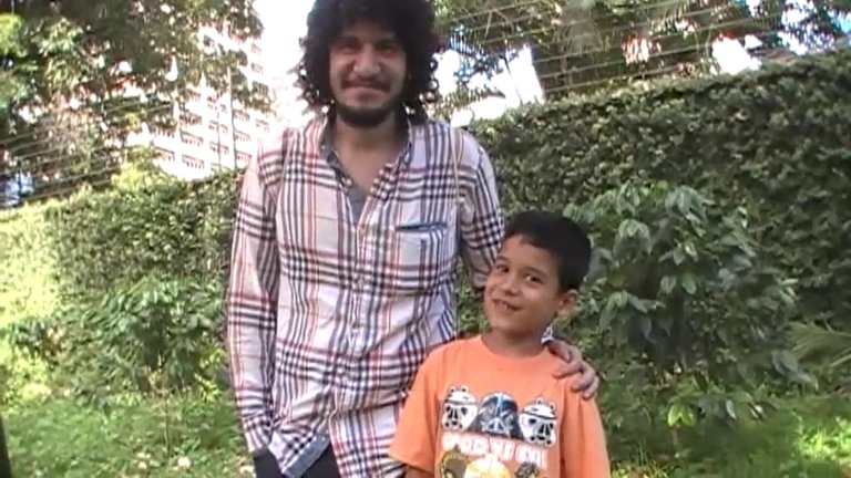 foto5 luisito comunica.jpg