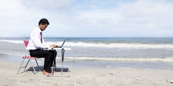 business-traveller-beach.jpg