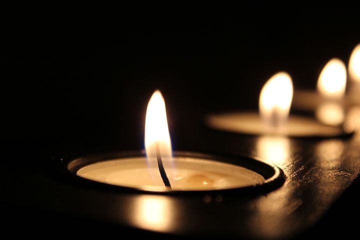 candle-2181896__480.jpg