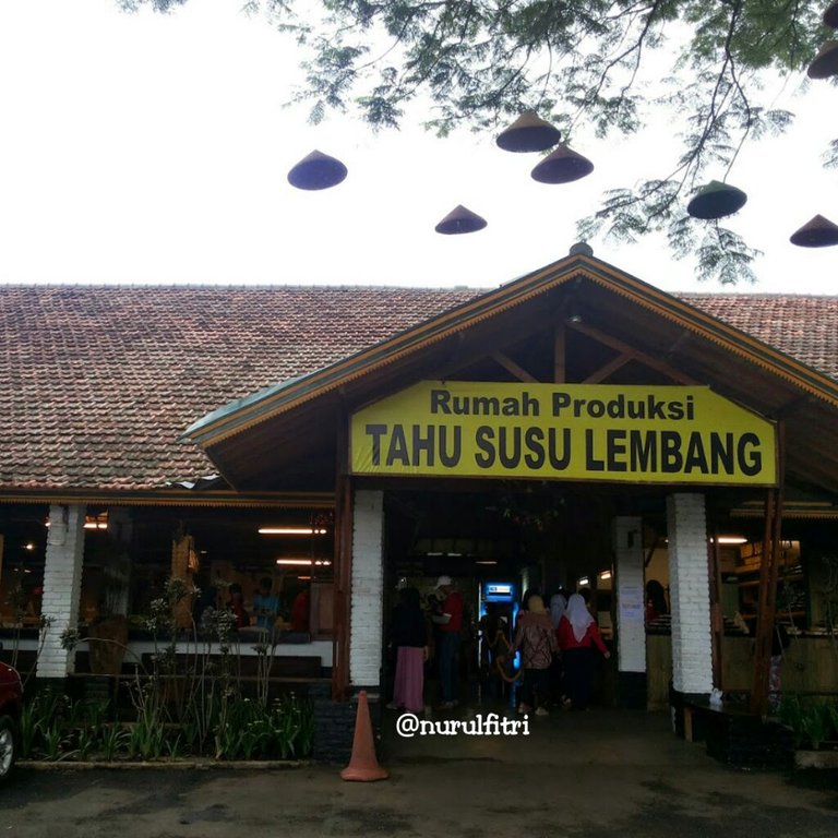 Tahu Susu Lembang (2).jpeg